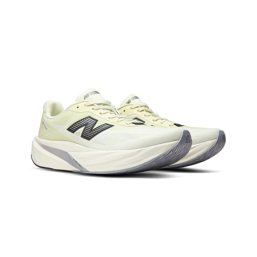 New Balance - Fuelcell Rebel v5